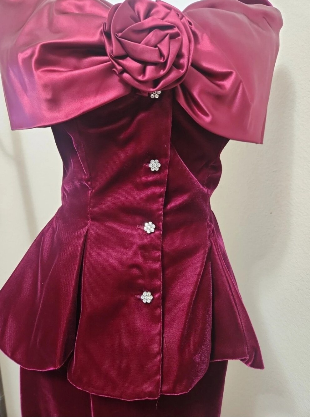 Vintage 80s 90s On On Fashions (OON) Burgundy Velvet & Satin Peplum Dress Size 5 - Picture 4 of 16
